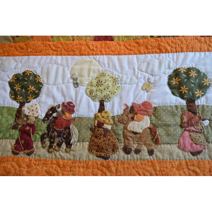 🌸 Chemin de table / Tableau mural Sun Bonnet – Scène narrative en patchwork