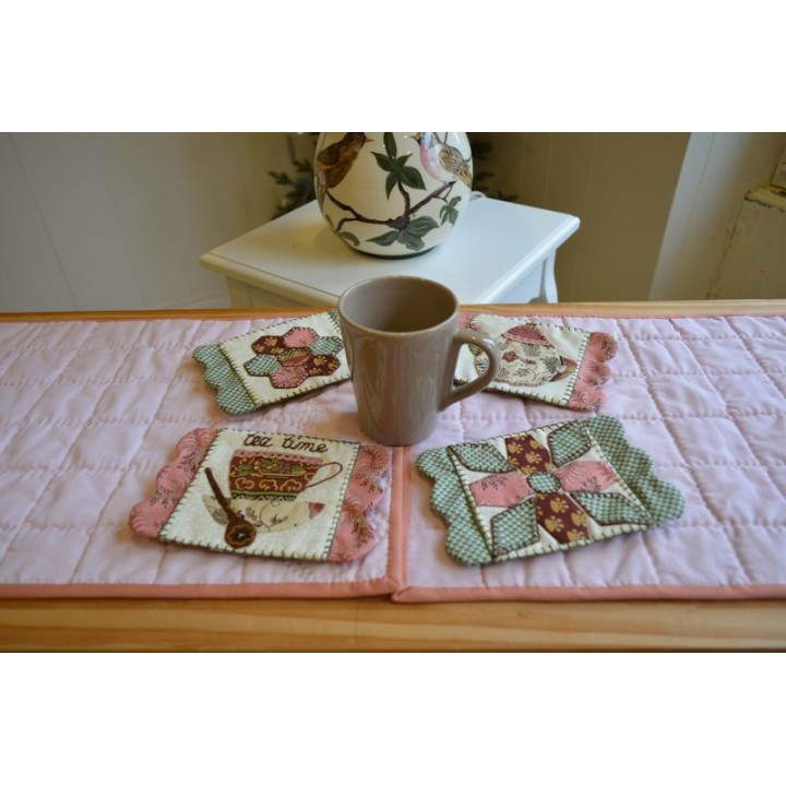 🧵 Lot de 4 sous-tasses patchwork aux motifs japonais