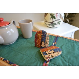 🧵 Lot de 2 couvre-œufs coque patchwork « Assiette de Dresde »